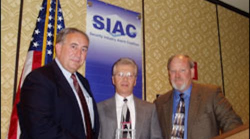Ron Haner (center) received the inaugural SIAC William N. Moody Award for his volunteer service to the industry from SIAC Executive Director Stan Martin (left) and Director Ron Walters (right).
