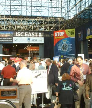 By the time the keynote breakfast had ended on Wednesday morning, attendees were already lining up for the gates to open so they could rush into the main exhibitors hall.