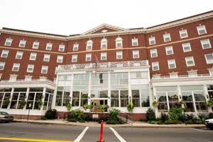 The 106-room Hotel Northampton in historic Northampton, Mass., needed a security upgrade, and turned to wireless to protect its historic architecture.