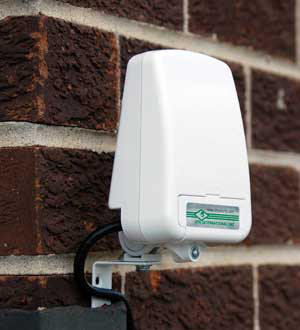 STR International's AGAT S6 Series of volumetric microwave intruder detectors are best applied to perimeter security and are a new product to the North American market.