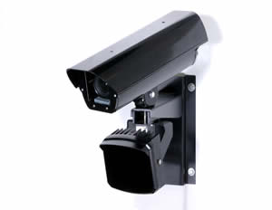 Extreme CCTV's UFLED Performance Bundle is designed to enable conventional day/night cameras to function in total darkness.
