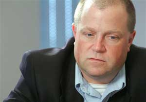 Former security officer Richard Jewell was incorrectly linked by an unsubstantiated newspaper report as the 'focus' of investigations into the bombing at the 1996 Olympics. He died of natural causes this week.