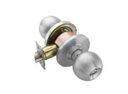 With the push button W501 function, a button on the inside locks the outside lever until the unit is unlocked by a key or by rotating the inside lever. Closing the door releases the push button and unlocks the door. The inside lever is always free.