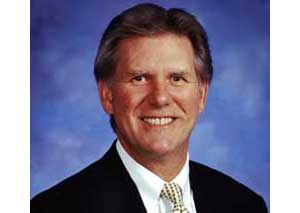 The Security Industry Association (SIA) recently recognized Hirsch Electronics Vice President Rob Zivney with its Statesman Award for his work related to Personal Identity Verification (PIV) issues.