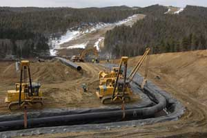 The Sakhalin-2 project, a 500 mile onshore pipeline under construction in eastern Russia, is protected by more than 600 IndigoVision cameras.