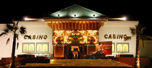 The five-star Atlantic Palace Hotel in Agadir is one of Morocco's premium gambling resorts with a casino that offers slot machines, roulette and many forms of poker including tournament play.