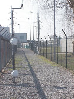 Ciasbendbetwfences 10231608 Ciasbendbetwfences 10231608