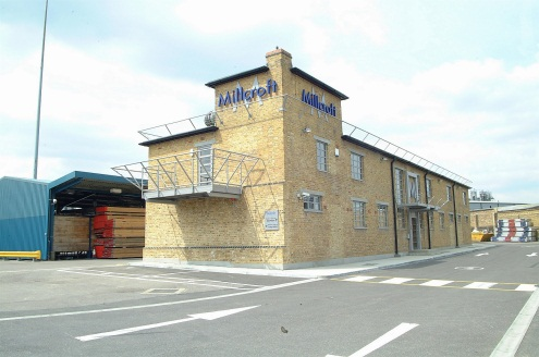 Millcroft Services is using mobiDEOS' MobileCamViewer to remotely monitor two sites housing expensive equipment for ongoing construction projects.