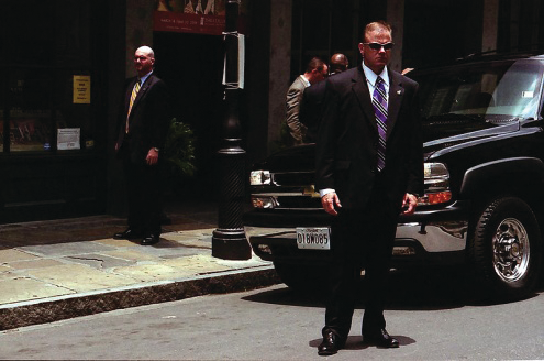 Mexico's congress has approved legislation that lets some foreign agents carry arms inside the country.