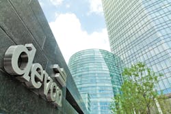 Devon Tower, World headquarters for Devon Energy, is the tallest building in Oklahoma and 20th largest in the United States. The 1.8 million square-foot glass tower provides multi-functional space to more than 3,000 employees, consultants, and contractors. Devon Tower, World headquarters for Devon Energy, is the tallest building in Oklahoma and 20th largest in the United States. The 1.8 million square-foot glass tower provides multi-functional space to more than 3,000 employees, consultants, and contractors.