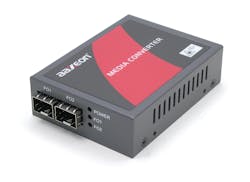 The FCU-3102SFP-SFP-DR 100/1000Base-X SFP to 100/1000Base-X SFP media converter is a flexible solution for multiple fiber integration applications. The FCU-3102SFP-SFP-DR 100/1000Base-X SFP to 100/1000Base-X SFP media converter is a flexible solution for multiple fiber integration applications.