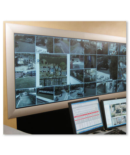 The Spanish version offers a fully localized operator interface including any configured graphical user interfaces such as process guidance and includes tools to translate configured user interfaces. Multiple operator languages can co-exist in the same solution with the operator selecting a preferred language at login.