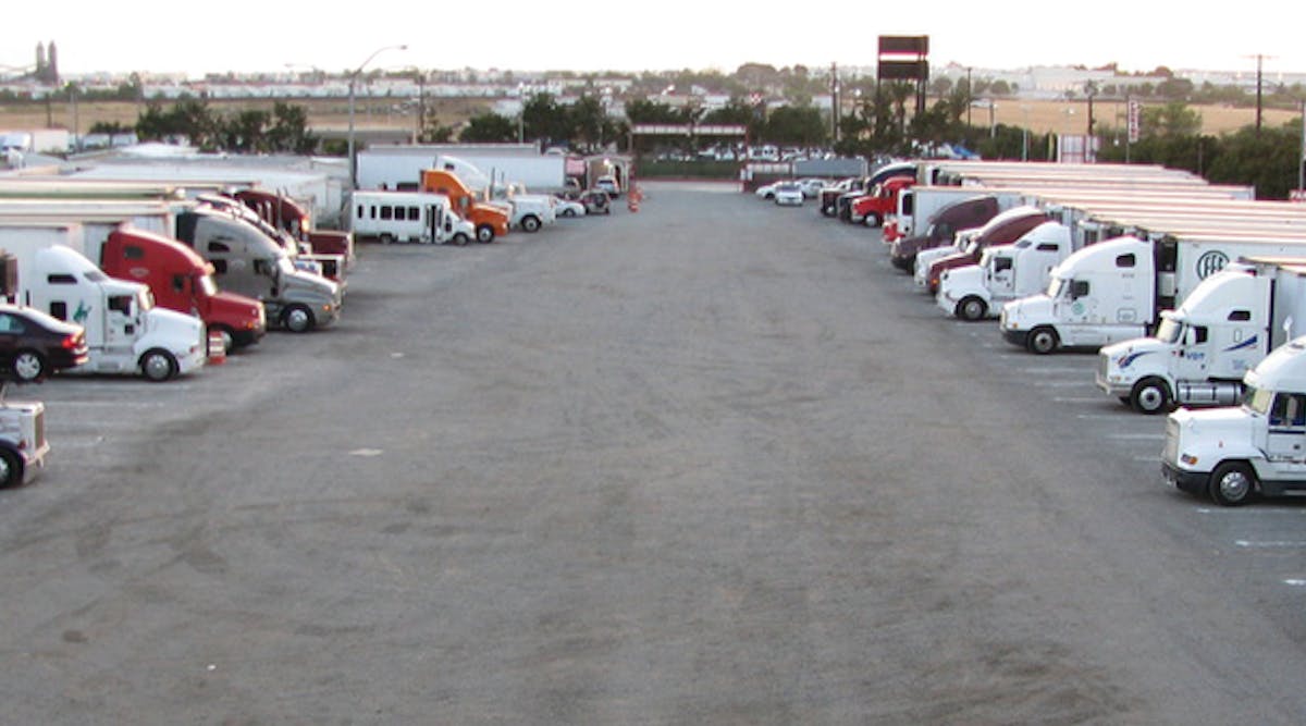 Truck Parking 11173615
