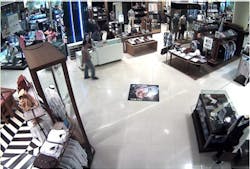 Thailand's Siam Paragon shopping center recently migrated to IP video using Vivotek solutions. Thailand's Siam Paragon shopping center recently migrated to IP video using Vivotek solutions.