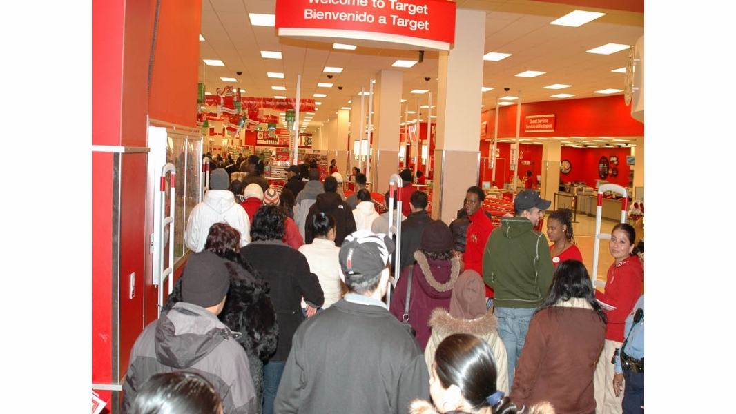 Security providers can help foster better relationships with their customers during the holiday shopping season by keeping them informed about the latest crime and security trends and offering advice on how to address certain vulnerabilities.