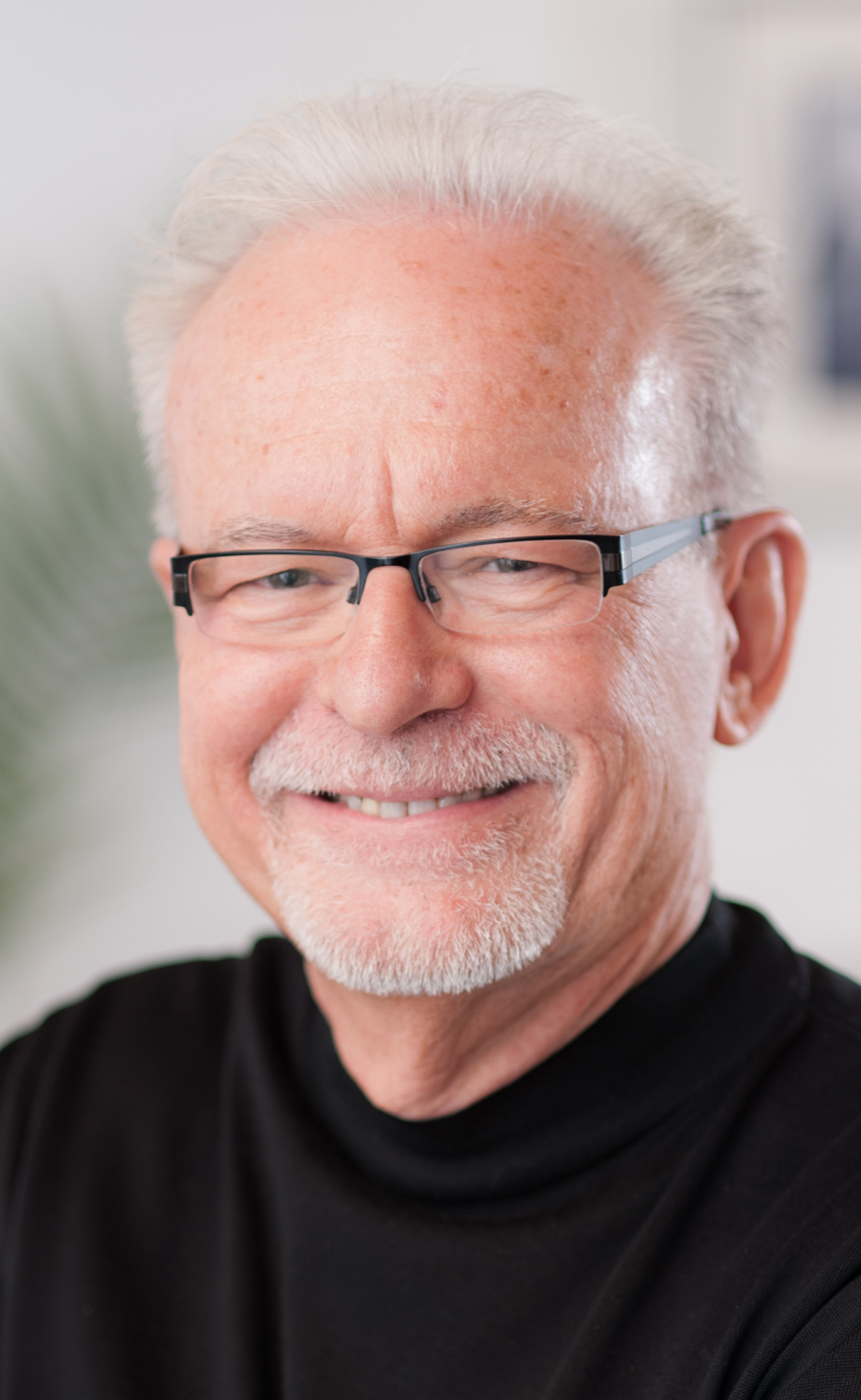 Chuck Reaves, CSP, CPAE, CSO helps companies raise their prices and volumes simultaneously through innovative processes, tools and training. He has pioneered many advanced sales tools and processes. Visit www.chuckreaves.com for more information.