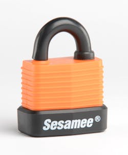 The 450 Series padlock’s weather covering is designed to protect the lock from the elements such as water, ice, dirt and grime, so it can be used in manufacturing environments, storefront and business gates, and even on truck doors. The 450 Series padlock’s weather covering is designed to protect the lock from the elements such as water, ice, dirt and grime, so it can be used in manufacturing environments, storefront and business gates, and even on truck doors.