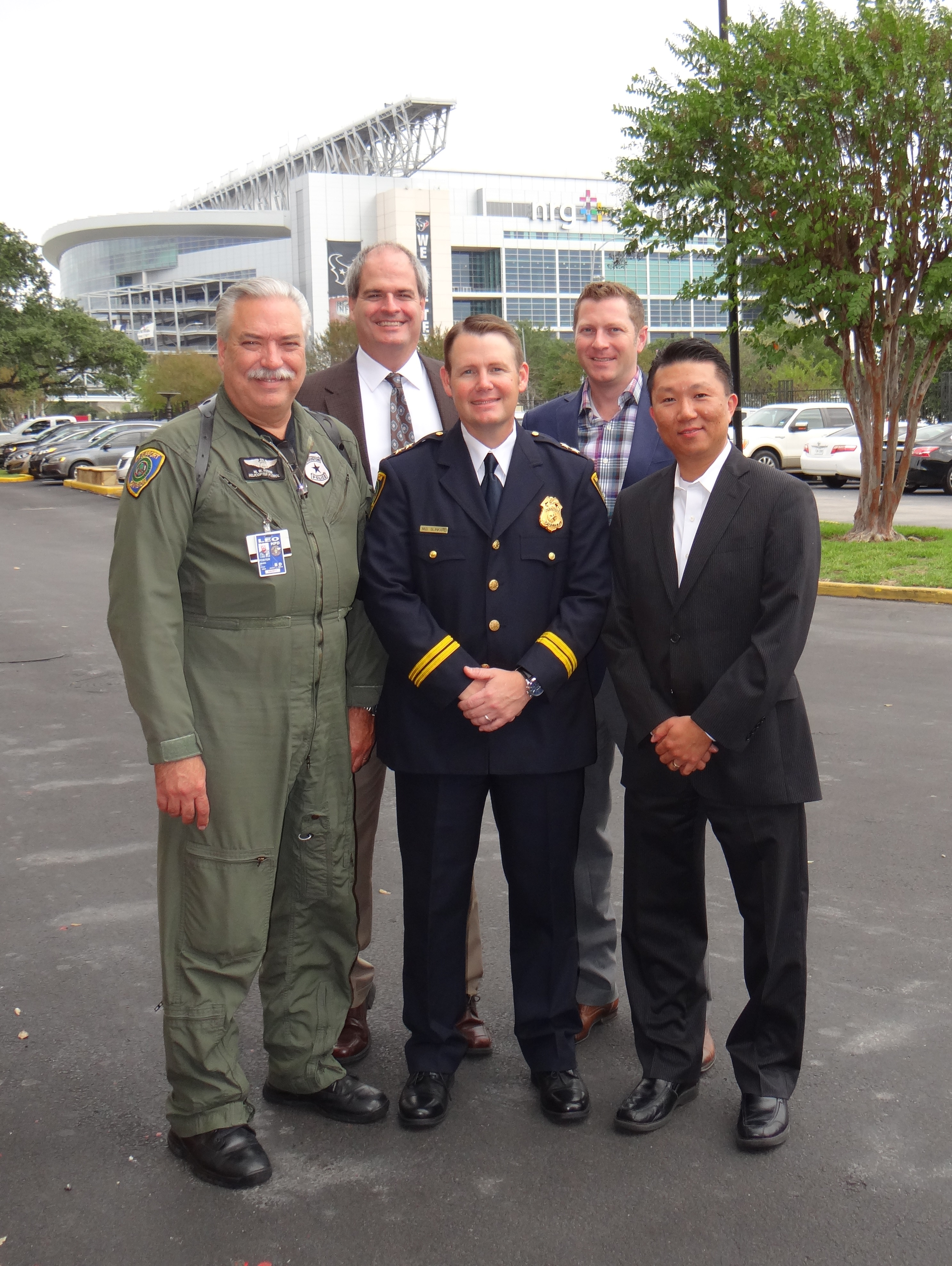 Some of the key players in the City of Houston/Harris County Datacasting project included, (L-R) Mark Foster, Houston Police Department Air Support Unit; Jack Hanagriff, City of Houston Office of the Mayor & Homeland Security; Chief Mark Slinkard, Houston PD; Chriss Knisley of Haystax Inc.; and James Chong, CEO/President of Vidsys.