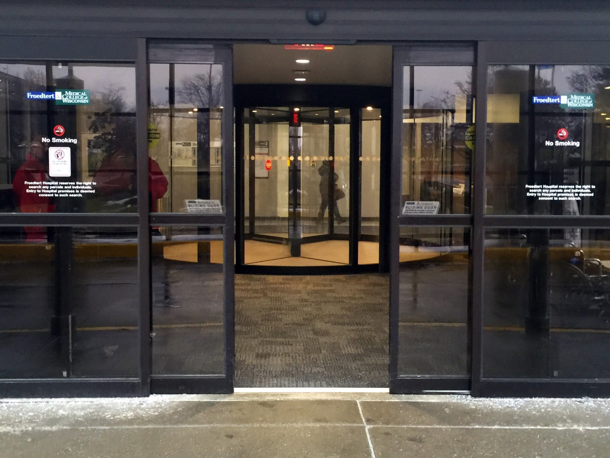 Froedtert & the Medical College of Wisconsin health network, a regional health care organization with locations throughout Wisconsin, is employing an entrance configuration from Boon Edamn that combines an exterior automatic sliding door with an interior two or three-wing revolving door.