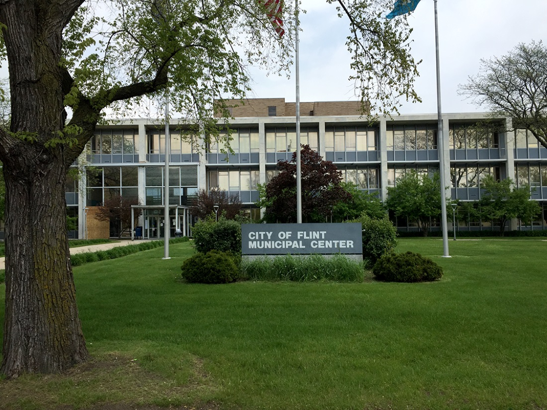 3xLOGIC and Sonitrol Tri-County announced this week that they will be working to boost security at Flint&rsquo;s City Hall with a donation of high-tech, high-resolution video surveillance cameras, related recording equipment, accessories, and on-site installation.