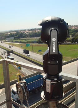CR AutoBAn continuously invests in improvements on the Anhanguera and Bandeirantes highways; the Brazilian National Transport Confederation CNT ranks them among the best highways in Brazil. To further improve highway safety, 20 Bosch MIC IP starlight 7000 HD video cameras have been added to the video surveillance system.