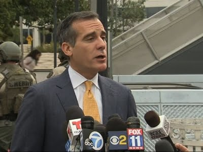 Video: No credible threat to transit system, LA mayor says