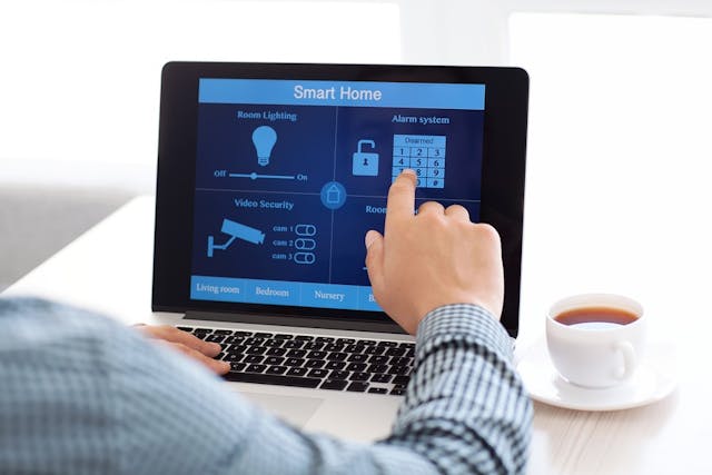 IHS Markit projects that the penetration of smart home systems will reach three percent of global households by 2018 and seven percent by 2025. As soon as 2023, IHS predicts that professionally monitored smart homes will exceed non-connected, traditionally monitored security systems.