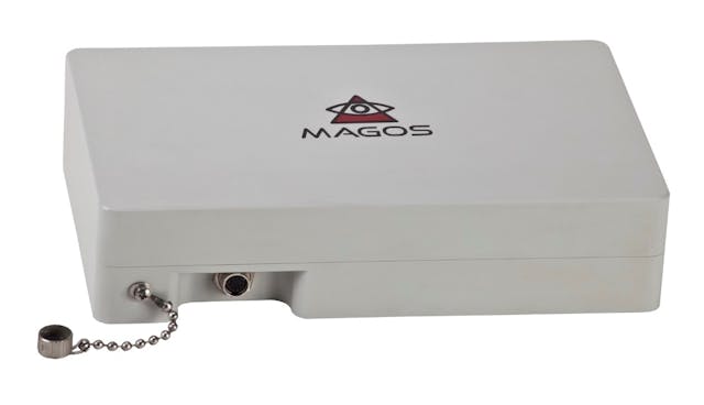 Weighing only 1.5Kg and simple to install, the Magos SR-500 line is ideal for perimeter security of airports, seaports, government facilities, correctional facilities, power sub stations and more.