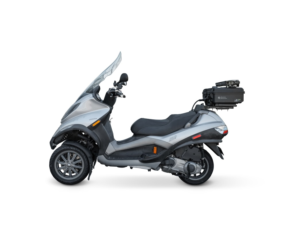 Designed to help increase parking enforcement efficiency in the traditionally narrow streets of European cities, Motoscan is a lightweight, low-power, yet fully-featured license plate recognition unit that is designed to be easily mounted on a smaller vehicle such as a scooter or small motorbike.