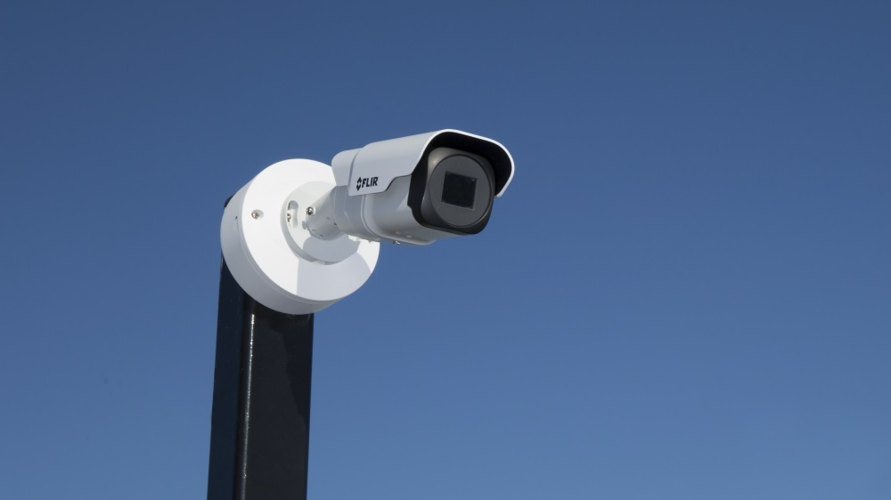 The FLIR FB-Series O fixed bullet thermal security camera is designed for short to mid-range perimeter protection.
