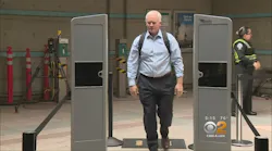 Video: LA Metro tests body scanner