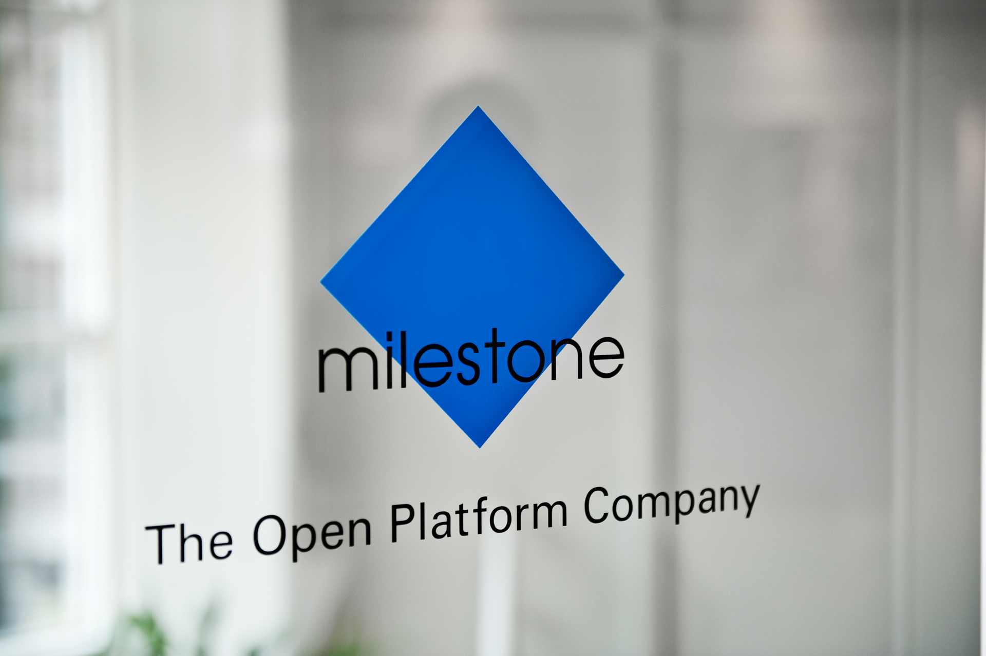 Milestone logo 5a8afa3c7fcbe