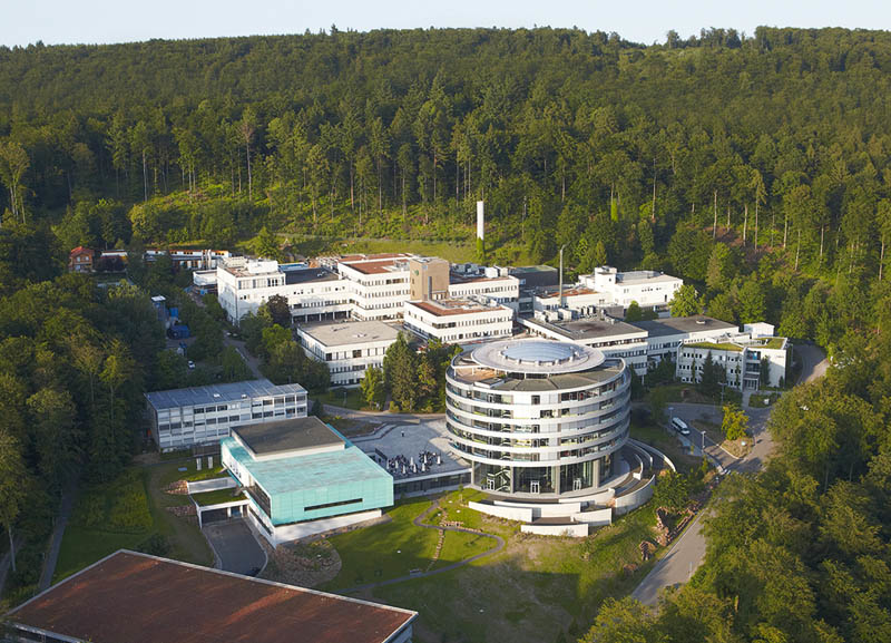 The European Molecular Biology Laboratory (EMBL) in Grenoble, France has selected HID&rsquo;s radio frequency identification (RFID) tags and its patented direct bonding technology for automated handling of biological samples at cryogenic temperatures of 196&deg;C (-321&deg; F) in liquid nitrogen.