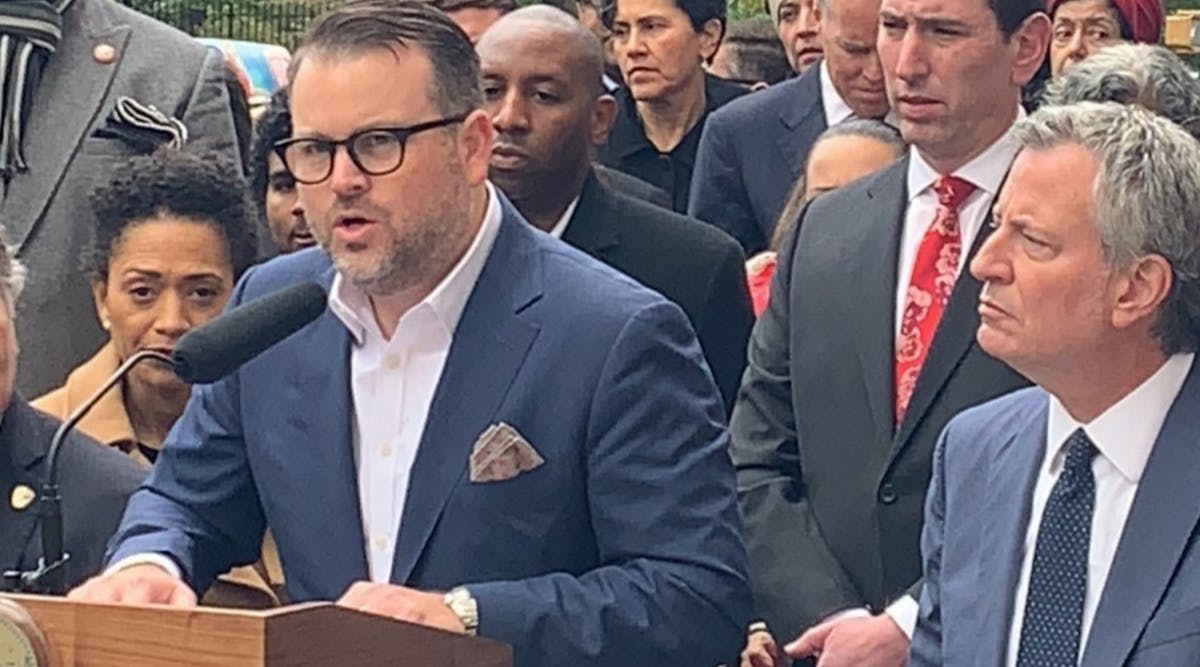 Evan Bernstein (L) speaking at NYC Mayor Bill Deblasio&apos;s press conference the day after Pittsburgh Tree of Life shootings
