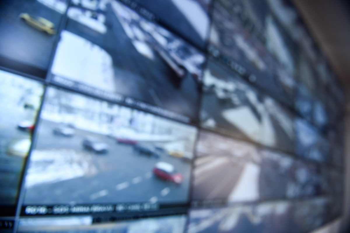 Originally, codecs set one compression level, one frame rate, and one I-frame interval that all remained constant for a stream of video. Today&rsquo;s smart codecs can change any or all of these values depending upon what&rsquo;s happening in the video scene.