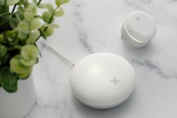 The Hex sensor (left) uses a simple plug-in unit (right) to activate the Wi-Fi Sensing technology. The Hex sensor (left) uses a simple plug-in unit (right) to activate the Wi-Fi Sensing technology.