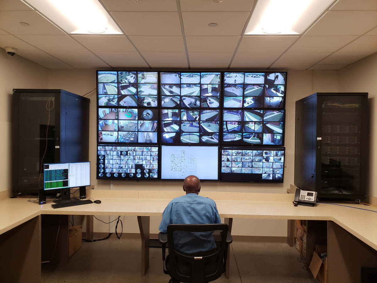 The Star of Hope Mission in Houston Texas, has installed hundreds of Hanwha security cameras and a Wisenet WAVE VMS system to help secure facilities for unhoused men, women and children.