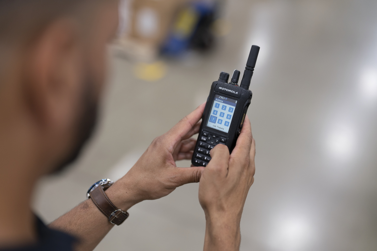 Motorola’s MOTOTRBO R7 Digital Two-Way Radio | Security Info Watch