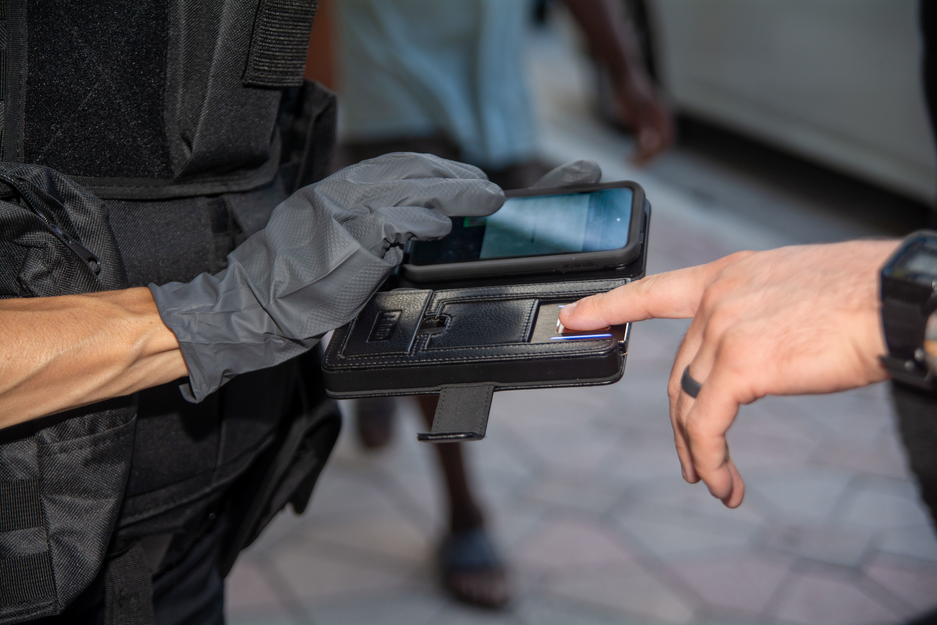 The affordable, easy-to-use 'tap the app' HID Rapid ID solution has never been more convenient and intuitive &ndash; namely because it's designed to work with existing devices like smartphones that are already in the hands of officers.