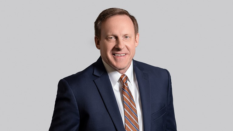 Adm Michael Rogers 63f4db5f197cd