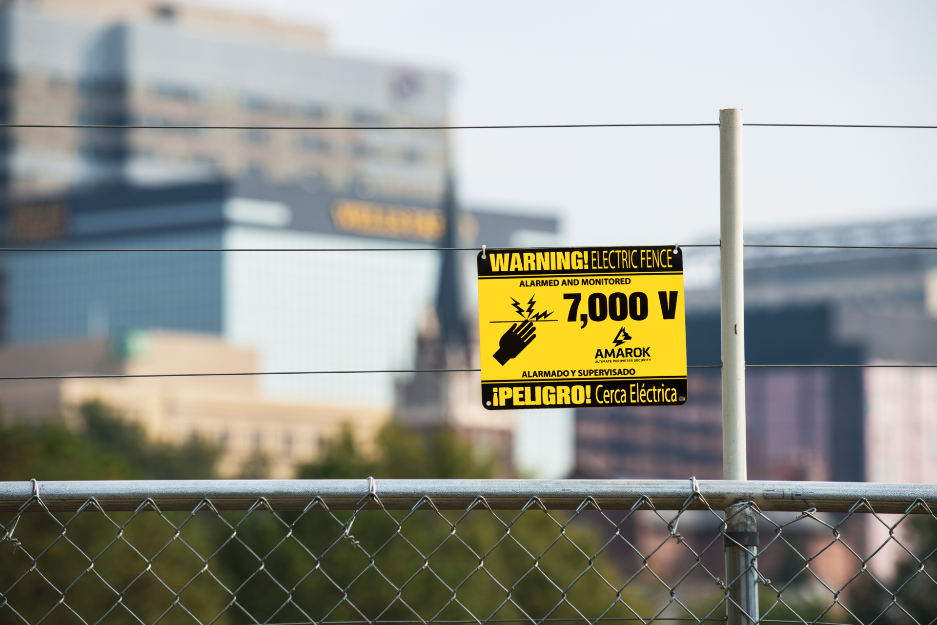 Amarok Egd Fence Warning Sign Blurred Background Color 1 6442ba4175645