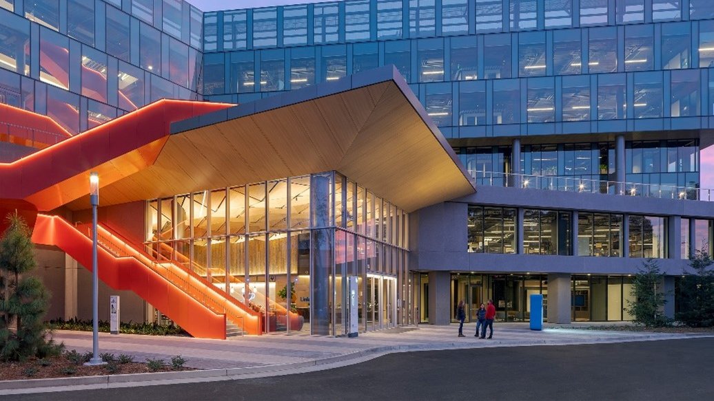 GSO is designed for a small group &ndash; limited to 50 people &ndash; to allow for in-depth discussions and explorations of important topics to a much deeper level in ways very specific to the attendees.