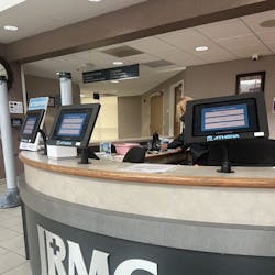 Thumbnail Front Desk 2 Thumbnail Front Desk 2