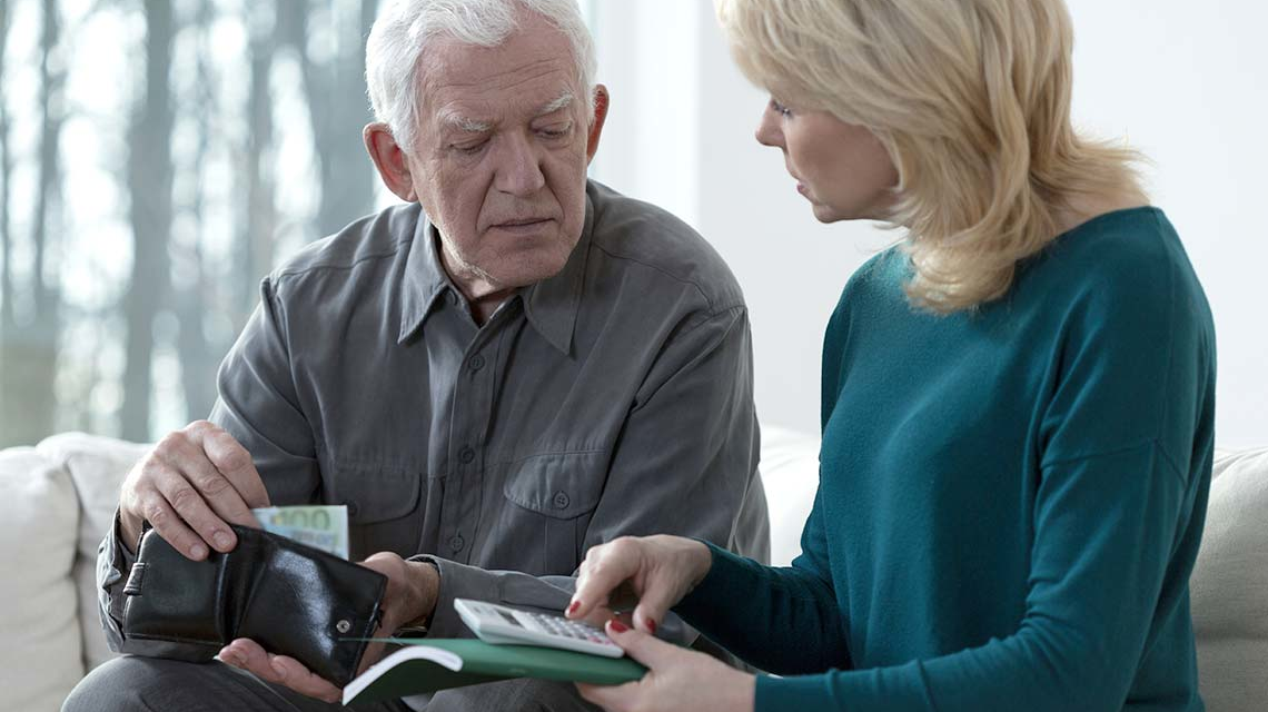 1140 Warning Signs Of Elder Financial Abuse 648c883982df5