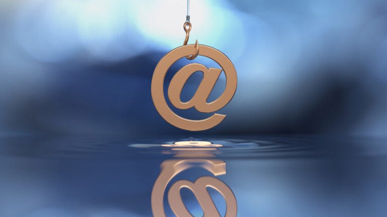 6658ad20554aba4dbedd4848 Phishingstockphotohookwithatsymbol768x549