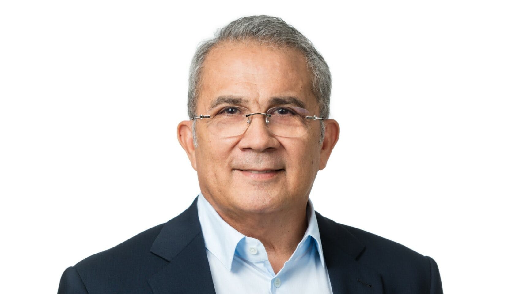 667aeeea16f00736dd321945 Juanb