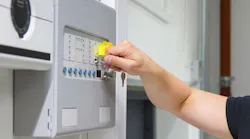 bigstockcloseupofmaleservicetechn230992582