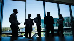 silhouettesbusinessteam_232147626312