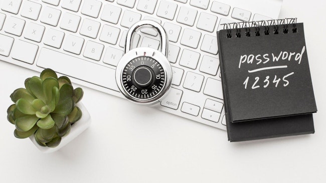 670e853345c0e5e8bd45967d Topviewlockkeyboardwithplantnotebook 232148578065