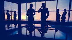silhouettesbusinesspeopleoffice_10982957 silhouettesbusinesspeopleoffice_10982957
